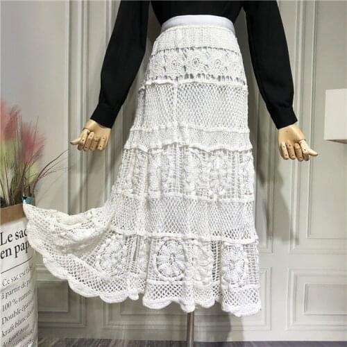 Autumn Winter French Temperament Fan Palace Style Knitted Thick Flower Wool Crochet Hollow Lace Skirt Mid-Length A-Line Women