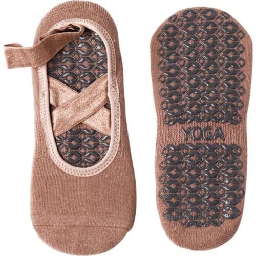 2021 High Quality Women Bandage Yoga Socks Cotton Terry Silicone Non-Slip Comfortable Ballet Dance Pilates Socks