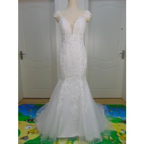 Keyhole Back Sexy Mermaid Wedding Dress Lace Appliques Wedding Gowns