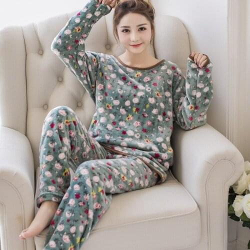 Winter Women Warm Casual Nightdress Sleepwear Flannel full-sleeve Pajamas Set Ladies Homewear Pyjamas Women Clothes