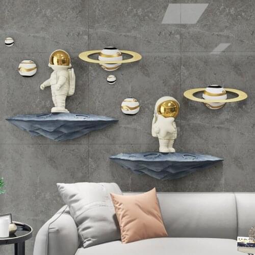 [HHT] Astronaut Heavenly Body Statue Pendant Nordic Home Wall Decorations Living Room TV Background Wall Decor Resin Space Mural