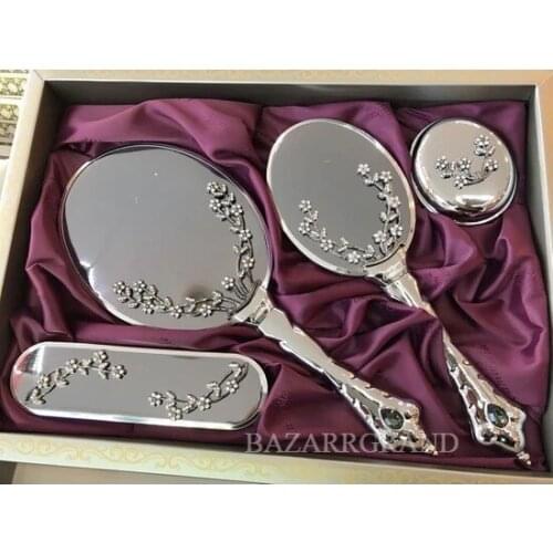 YOUR COMB SET WITH QUALITY COLOR TO ADD CHICITY TO YOUR STYLE Mirror Comb Silver Flower Mirror Comb Dowry Set