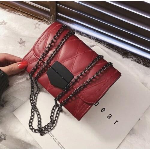 2021 new womens bag PU leather solid color chain bag Messenger bag shoulder bag mobile phone bag