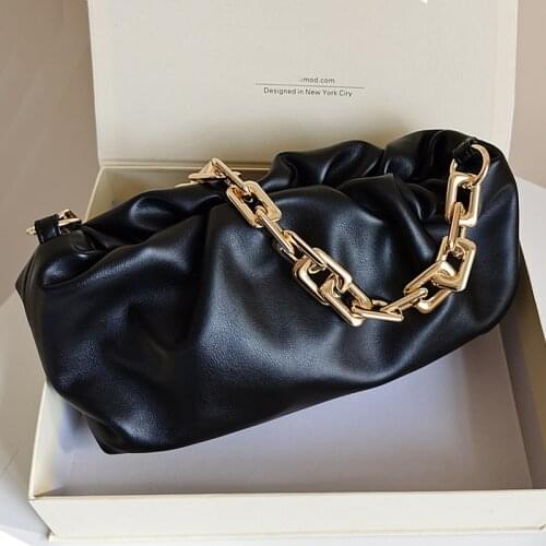Luxurious Gold Chain Handbag Classic Style PU Leather Crossbody Bag Fashion Shoulder Bag Cloud Hand Bag