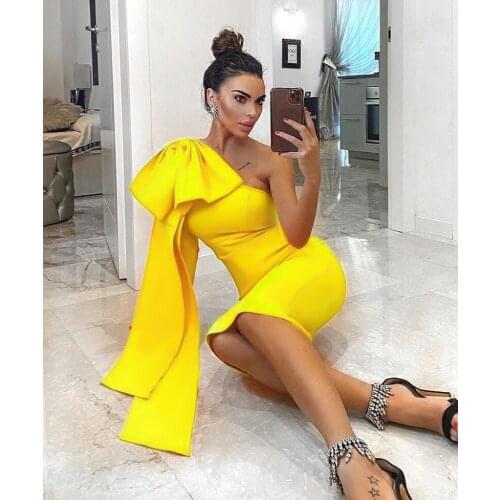 2020 Autumn New Womens Fashion Sexy One-shoulder Long-sleeved Bow Elegant Celebrity Bandage Dress Bodyon Midi Dress Vestidos