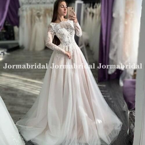 Fabulous Blush Pink Tulle Boho Wedding Dresses With Long Sleeves Boat Neck Buttons Back Lace Formal Country Bridal Gowns