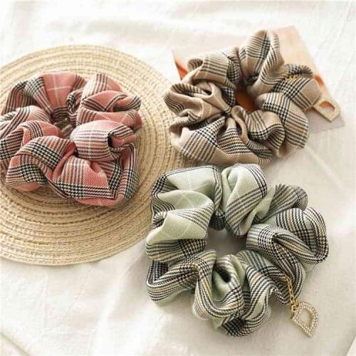 2020 new spring color Plaid art large intestine circle D-shaped chain popular female hair circle in Europe and America