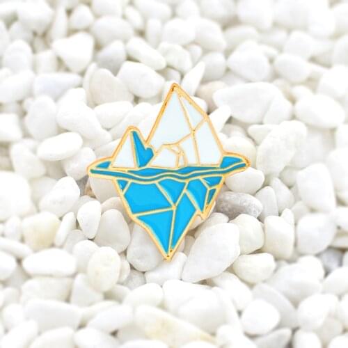 Iceberg Enamel pin Cartoon Antarctic Iceland Snow Mountain Creative Brooch Collar badge cap backpack accessories Childrens gift