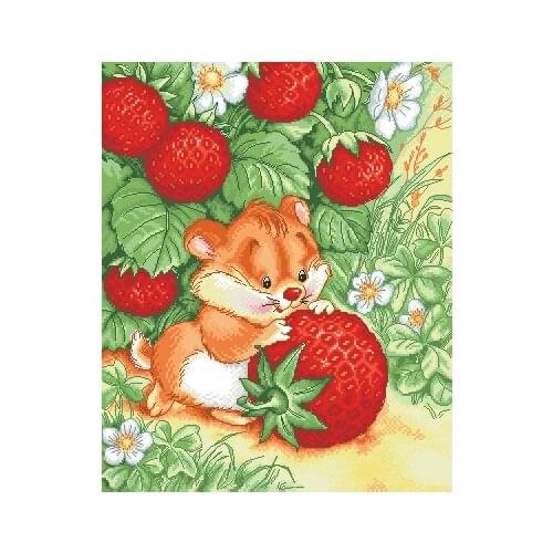 Hh Civet Picking Strawberries counted 14CT Cross Stitch Set DIY DMC Chinese Cross-stitch Kit Embroidery Needlework home decor