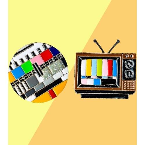 Retro Enamel Pin Old-school Color No Signal TV Screen Creative Brooch for Shirt Jackets Badge Lapel Pin Women Men Jewelry