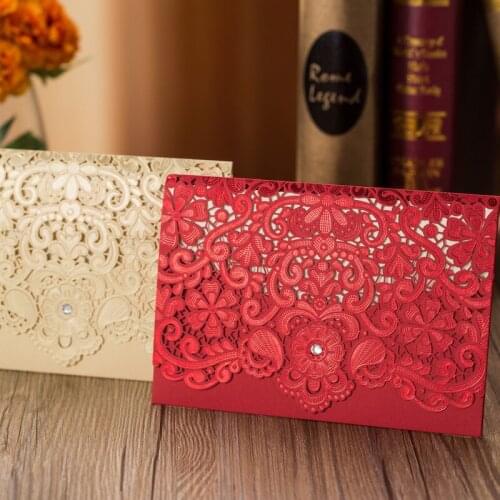 50pcs/lot Gold Red Laser Cut Luxury Elegant Marriage Invitations Card Floral Personalized or Blank Wedding Favors Party Supplies