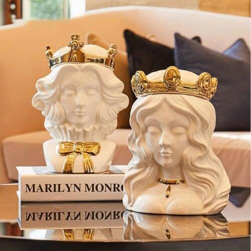 European Ceramic Money Box Figurines Decoration Modern Minimalist Home Furnishing Crafts Decor Livingroom TV Cabinet Ornaments