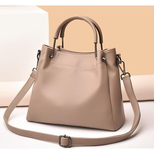 Womens Bag 2021 Summer New Bucket Bag Texture Soft Pu Leather Large Capacity One Shoulder Messenger Casual Handbag