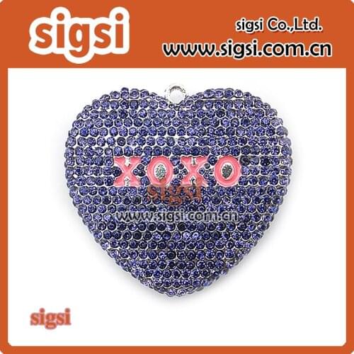 Colorful heart-shaped style customized rhinestone pendant for girl