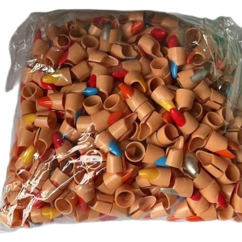 10-100X Kids Finger Nail Joke Trick Gag Toys Boy Birthday Party Favours School Game Pinata Carnival Favors Vending Machine Gift