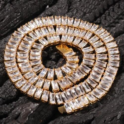 Hip hop Fashion Men jewelry Silver color necklace with modern stylish design collection Ice out cuban in Crystal Jewery For Men