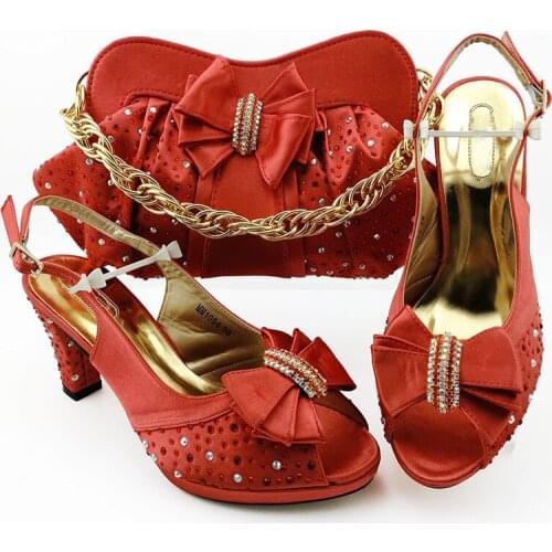 Latest Design Spike Heels Shoes And Bag To Match Set 2020 New Style Fashion Woman Coral Shoes And Handbag Set For Party Dress