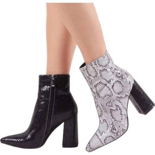 Winter High heels Green Black Color matching Women Shoes Fashion Chunky heels Side zipper Lady Shoes Serpentine Ankle boots 43