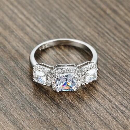 Luxury Female White Crystal Stone Ring Vintage Silver Color Wedding Rings For Women Classic Zircon Square Thin Engagement Ring