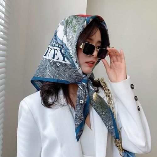 2021 Luxury Brand Retro Wild Scarf Ladies Winter New 90 Fashion Warm Shawl Silk Scarf Chiffon Hijab Pashmina Infinity Poncho