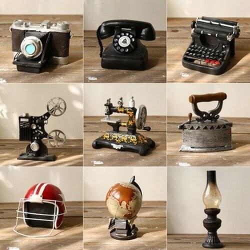 European-style Retro Distressed Resin Ornaments Creative Home Soft Decorations Photo Studio Shop Window Nostalgic Display Props