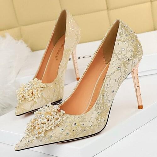 2021 Women 9.5cm High Heels Plus Size Crystal Pearl Pumps Lady Fetish Wedding Bride Stripper Designer Prom Elegant Heels Shoes