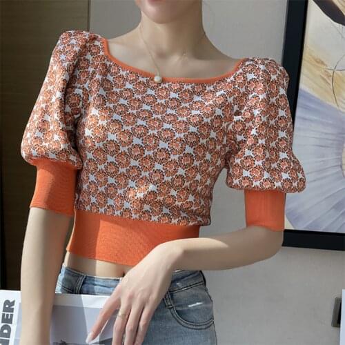 Vintage Knitted Tshirt For Women Short T Shirt Lantern Sleeve Square Collar Print WomanTee Shirt Femal Print Slim Pullover Tops