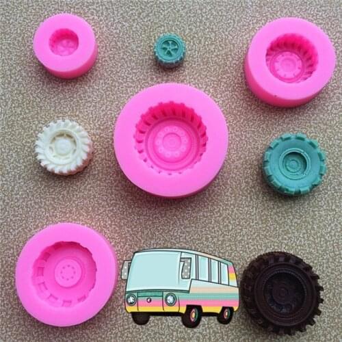 4pcs/set Tires Wheel Cartoon Fondant Cake Molds Chocolate Mould for Kitchen Baking Sugarcraft Decorating Kitchen Accessories