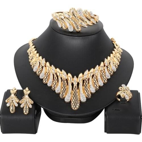 African Dubai Gold Bridal Jewelry Sets for Women Bracelet Earrings Wedding Party Crystal Necklace Ring Jewelry Sets