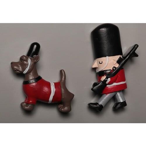 Ins European simple British soldiers dogs fridge magnet refrigerator paste magnetic paste3d resin magnetic paste home decoration