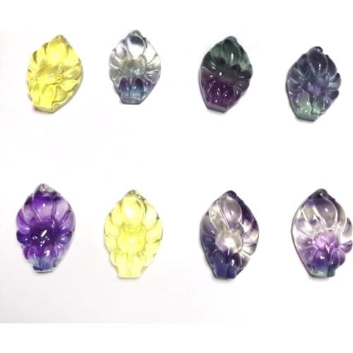 Hand Carved Natural Rainbow Fluorite Nine Tailed Fox Pendant Quartz Fox Necklace Healing Crystal Charms Women Jewelry Gift