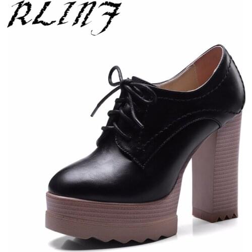 Leather Women Pumps High Heels 2018 New Comfortable Thick with High-heeled Waterproof Platform 32-42 Yards with Single Shoes