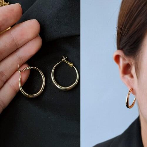 Hoop Earrings for Women Fashion Simple Earrings Light Luxury Annular Girlfriend Best Gift Jewelry Accessories Wholesale