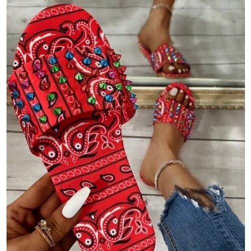 2021New Rivet Paisley Banda Flat Women Sippers Lightweight Non-slip Open Toe Fashion Shoes Tye Dye Summer Flip Flops for Female