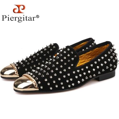 Piergitar 2019 Handmade men suede shoes with front gold buckle and spikes men smoking slipper plus size mens casual shoes