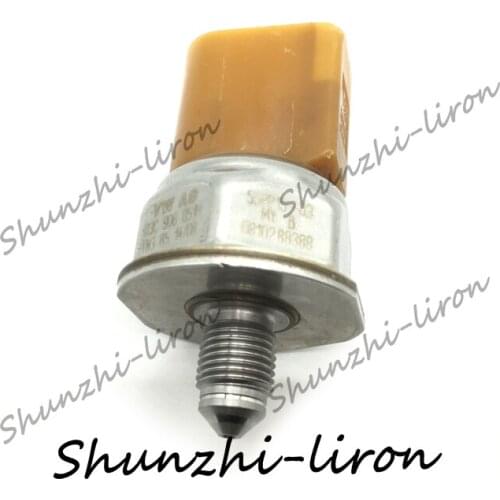 Original Diesel Fuel Rail Pressure Sensor 03C906051C 03C906051H For Golf Jetta Passat Tiguan Eos Leon skoda Touareg