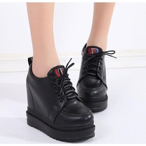Thick bottom low top shoes womens slope heel lace up high-rise short boots 2018 new fashion high-heeled womens muffin shoes