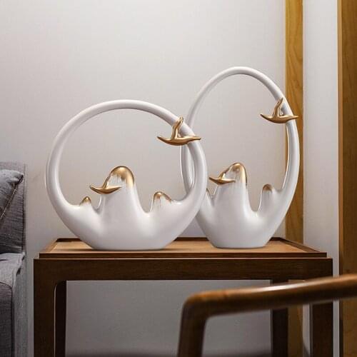 Retro Ceramic Crafts Porcelain Rockery Ornament Creative Figurines & Miniatures Furnishing Articles New Home Decor Accessories