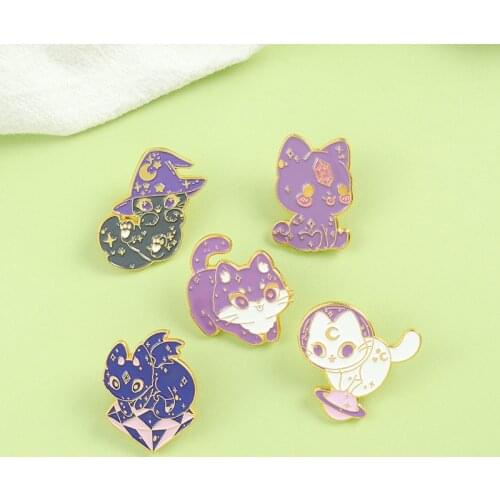 Cute cartoon purple wizard cat brooch creative design metal enamel white planet kitten animal pin lapel package accessories