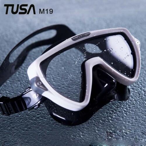 Tusa M-19 Diving Mask