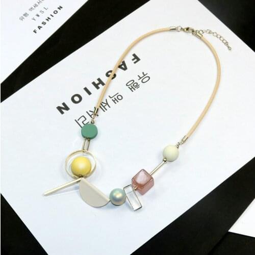 New Fashion Woman Charm Necklace Geometric Resin Cute Beads Pendant Necklaces Sweater Short Rope Chain Accessories Jewelry