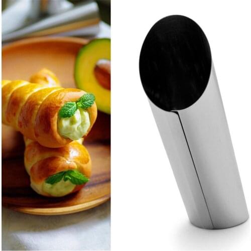 10Pcs Dessert Non Stick Danish Bread Cannoli Croissant Mold Big Spiral Bake Tube Non-toxic Spiral Croissant Mold Pastry Tools