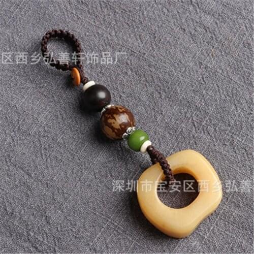New High Quality Hand Weaving Round Keychain Fashion Pendant Camel Bone Shape Jewelry Key Chain Ring For Men Women Souvenir