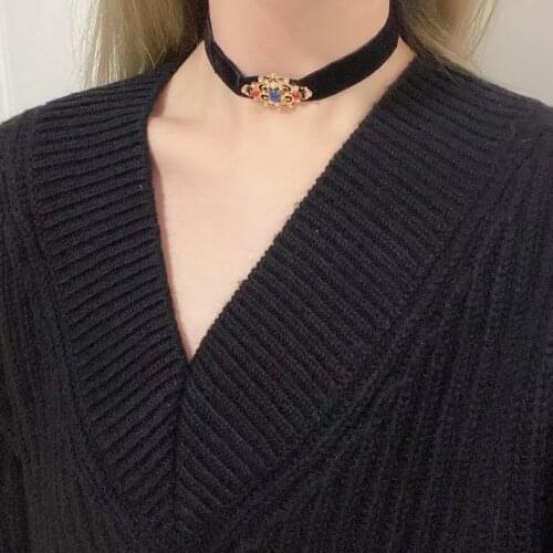 European and American gem inlaid antique Vintage fashion jewelry adjustable necklace for women