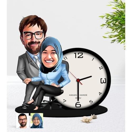 Personalized Valentine Caricature Of Wooden Trinket Table Saati-57 Reliable Modern Simple Gift Special Design Good Quality Surprise decor