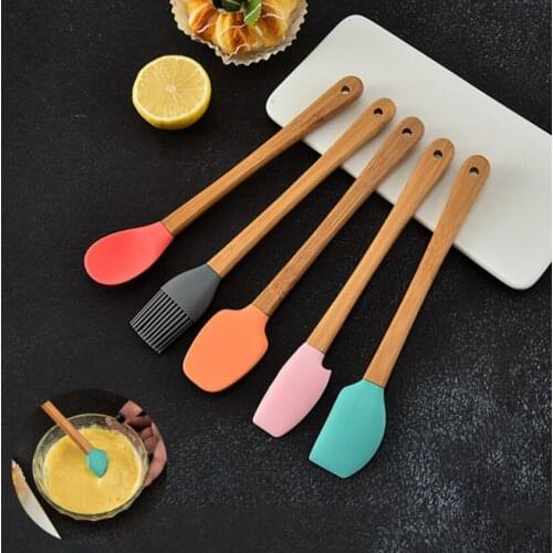 Mini baking kit color 5 pieces spatula silica gel scraper childrens wooden handle silica gel kitchenware