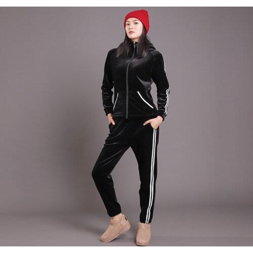 2021 Plus Velvet Thick Gold Velvet Sports Suit Women Winter Leisure Running Fitness 2-piece Suit Large Size Sports Sweater Women