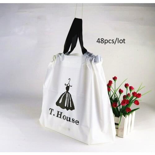2018 48pcs/lot 35x24x11cm Plastic Gift Bags For Childens Ware, Women, Store Bag, Takeaway Bags, Drawstring With T. House Logo