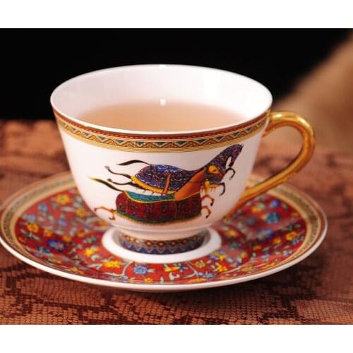 High Quality Bone Porcelain Coffee Cups Vintage Ceramic Cups On-glazed Advanced Tea Cups And Saucers Sets Luxury Gifts