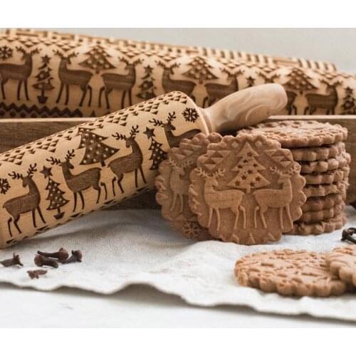 Wooden Christmas Embossing Rolling Pin Baking Cookies Biscuit Fondant Cake Dough Engraved Roller Reindeer Snowflake Elk